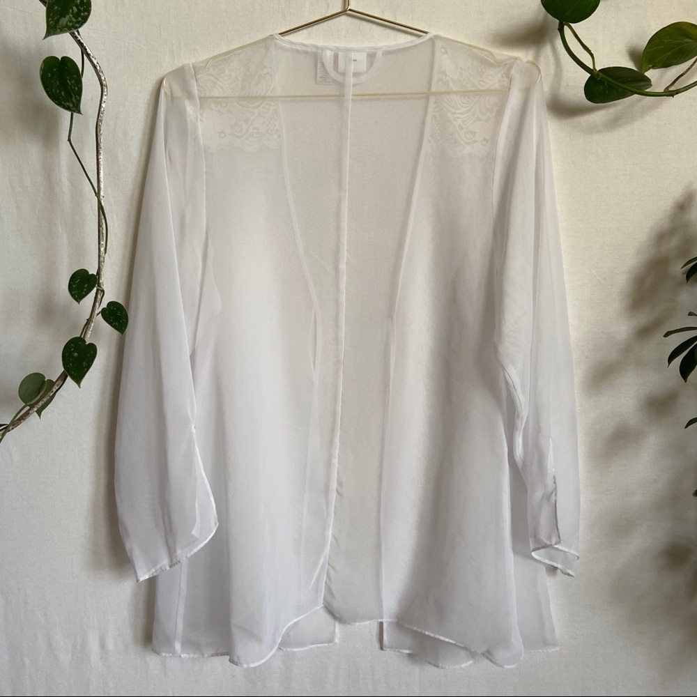 VINTAGE • Frederick’s of Hollywood 2010s white Sheer Lace Robe Cottagecore L - Picture 3 of 7